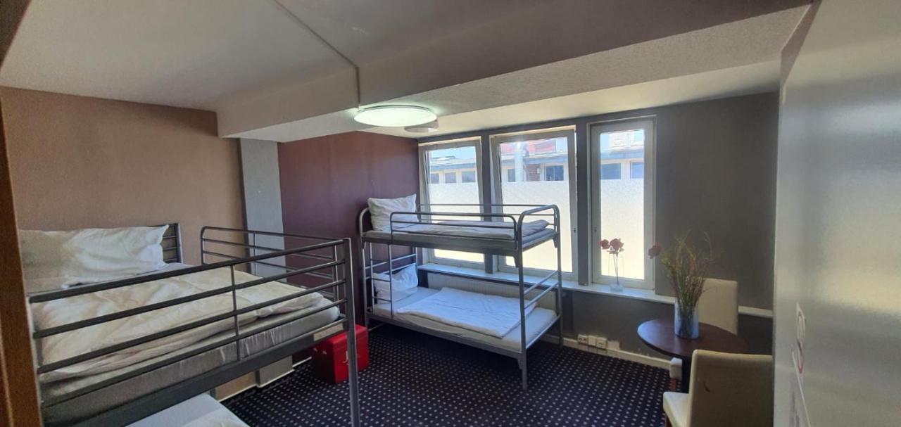 Isas Hostel Berlin Zewnętrze zdjęcie