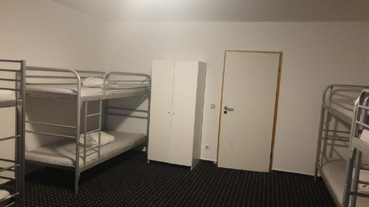 Isas Hostel Berlin Zewnętrze zdjęcie
